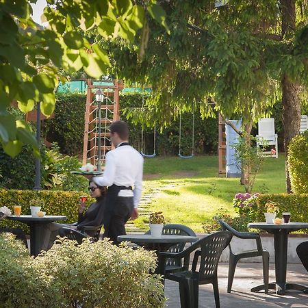 Park Hotel Dei Massimi Rzym Zewnętrze zdjęcie