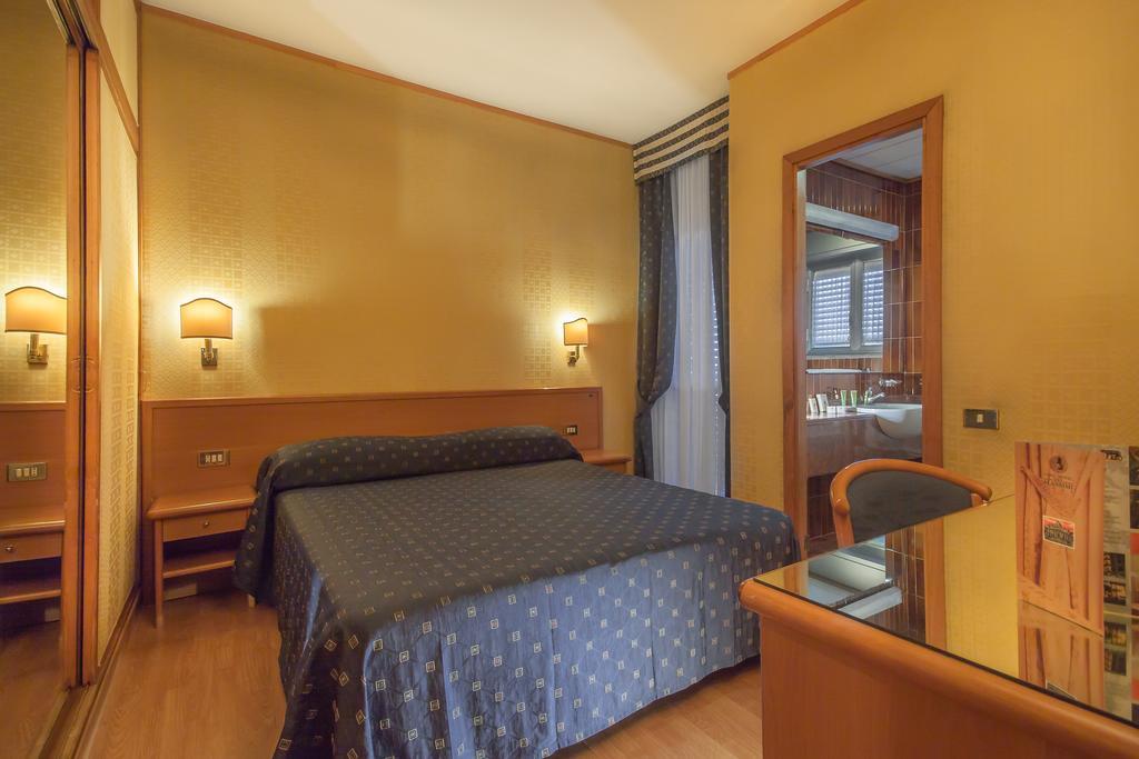 Park Hotel Dei Massimi Rzym Zewnętrze zdjęcie